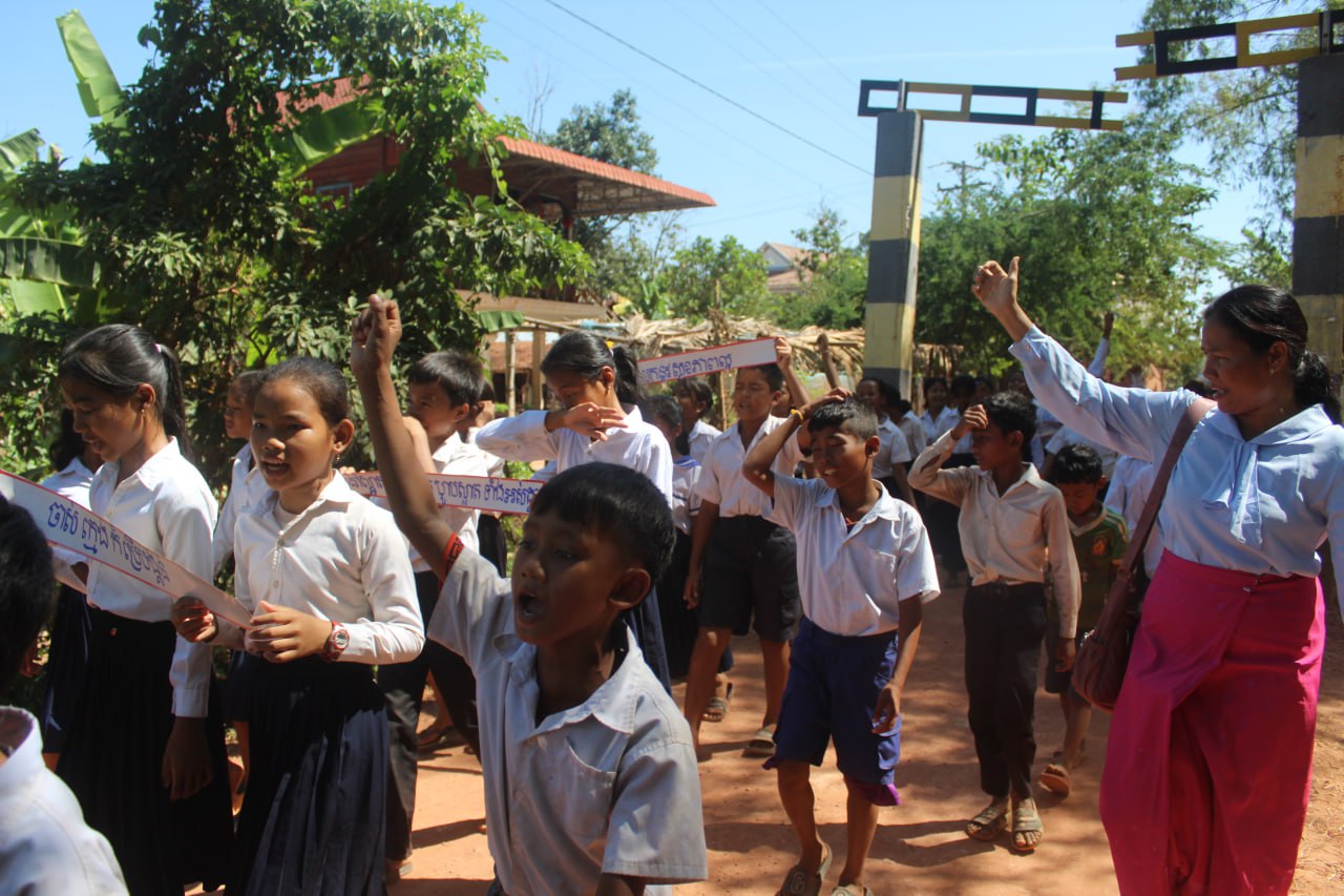 Hygiene Education: Clean hand, happy faces – photo 17