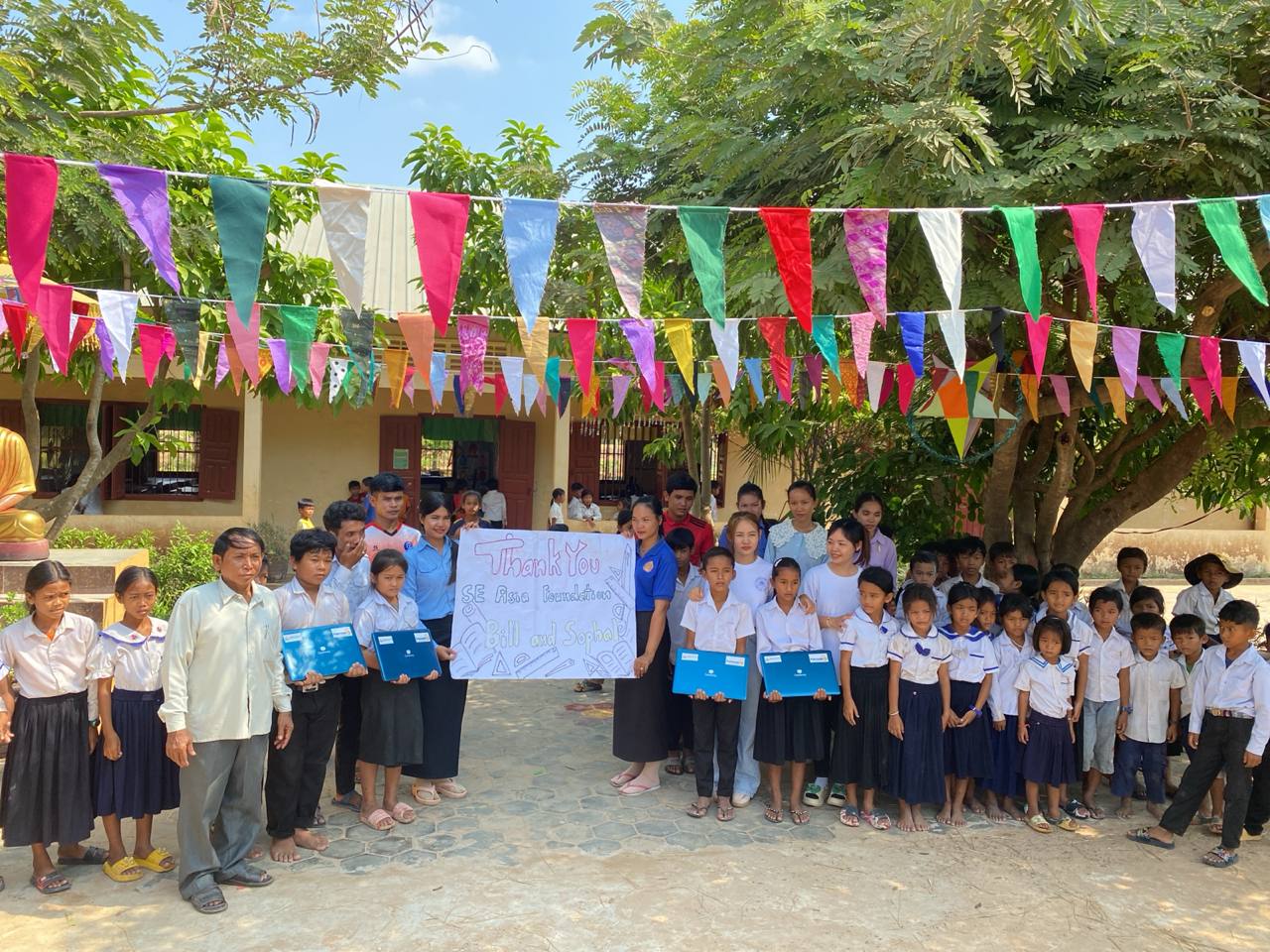 ICT equipment for the Boeung Chum Primary School – photo 2