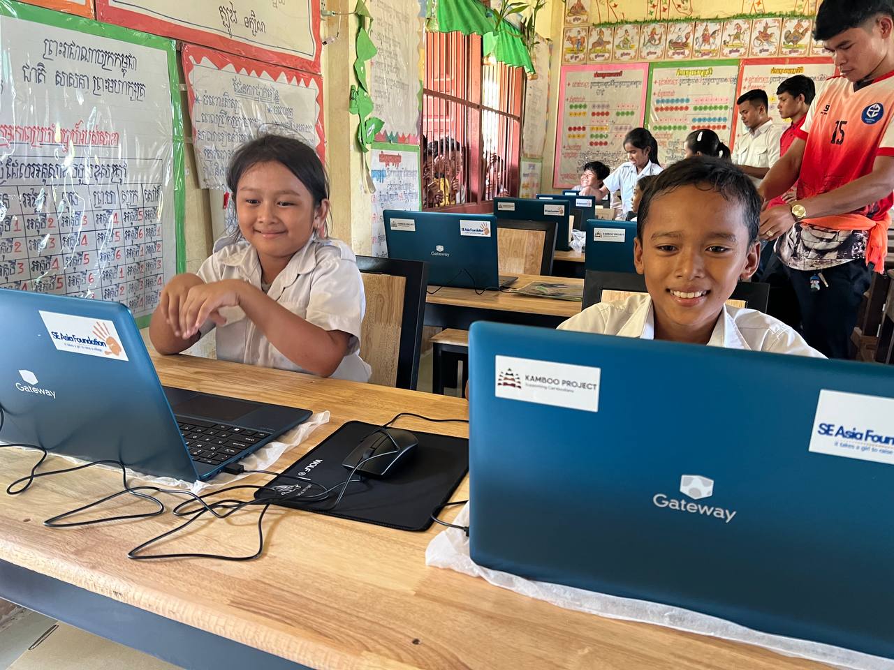 ICT equipment for the Boeung Chum Primary School – photo 4