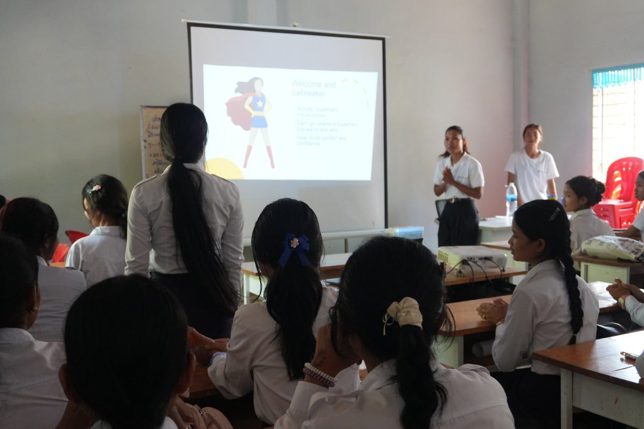 Early marriage prevention program – photo 3
