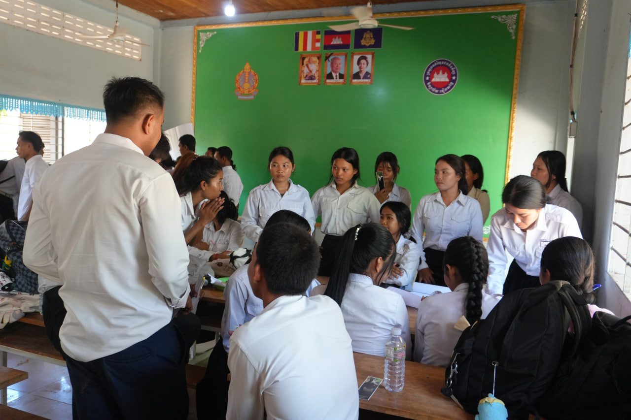 Early marriage prevention program – photo 10